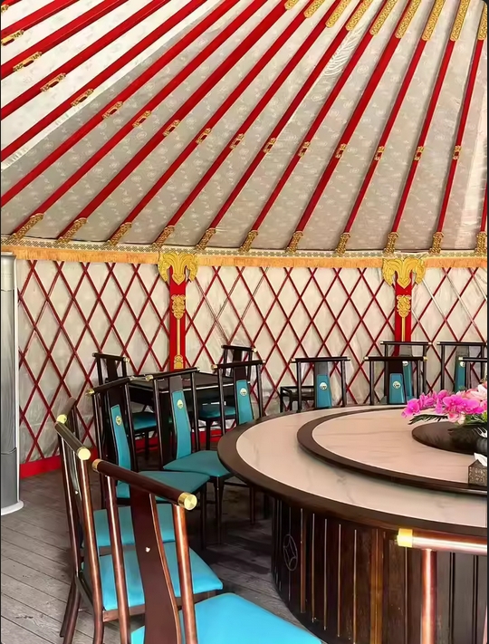 鄭州蒙古包廠家 烤全羊車多少錢 烤全羊餐車 烤全羊木車